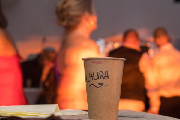 anniv-30-B-Laura